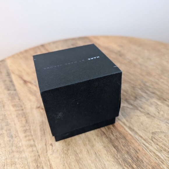 Marc by Marc Jacobs Silver watch - Picture 7 of 10